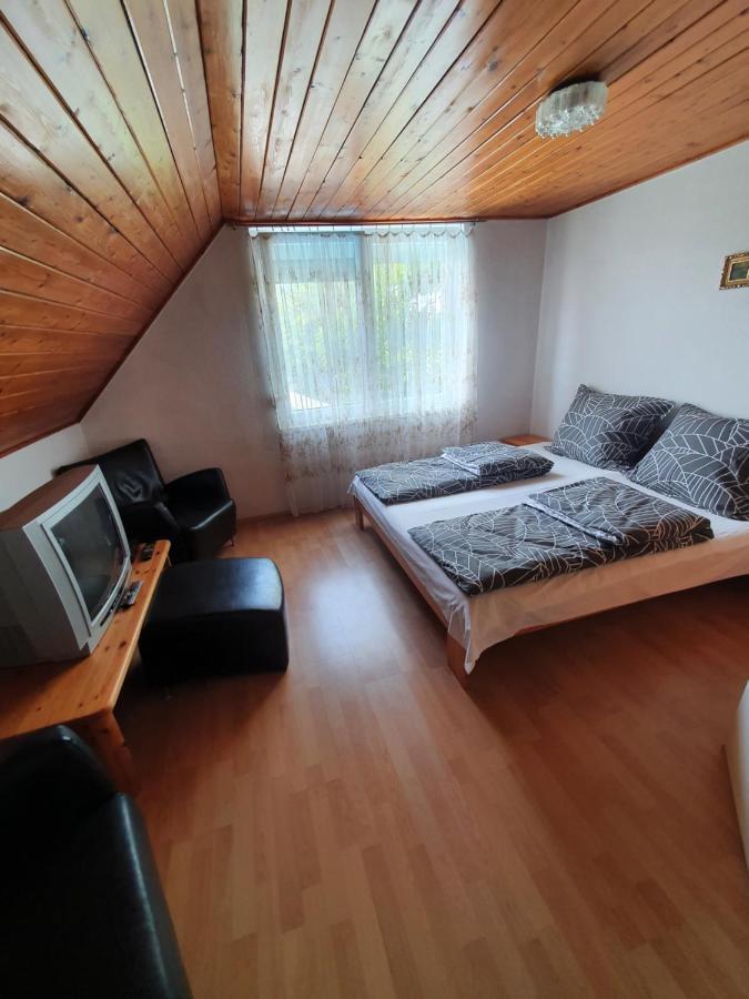 Wolf Vendeghaz Villa Balatonkeresztúr Eksteriør bilde