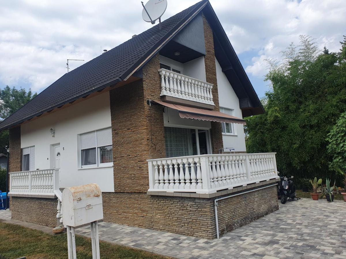 Wolf Vendeghaz Villa Balatonkeresztúr Eksteriør bilde